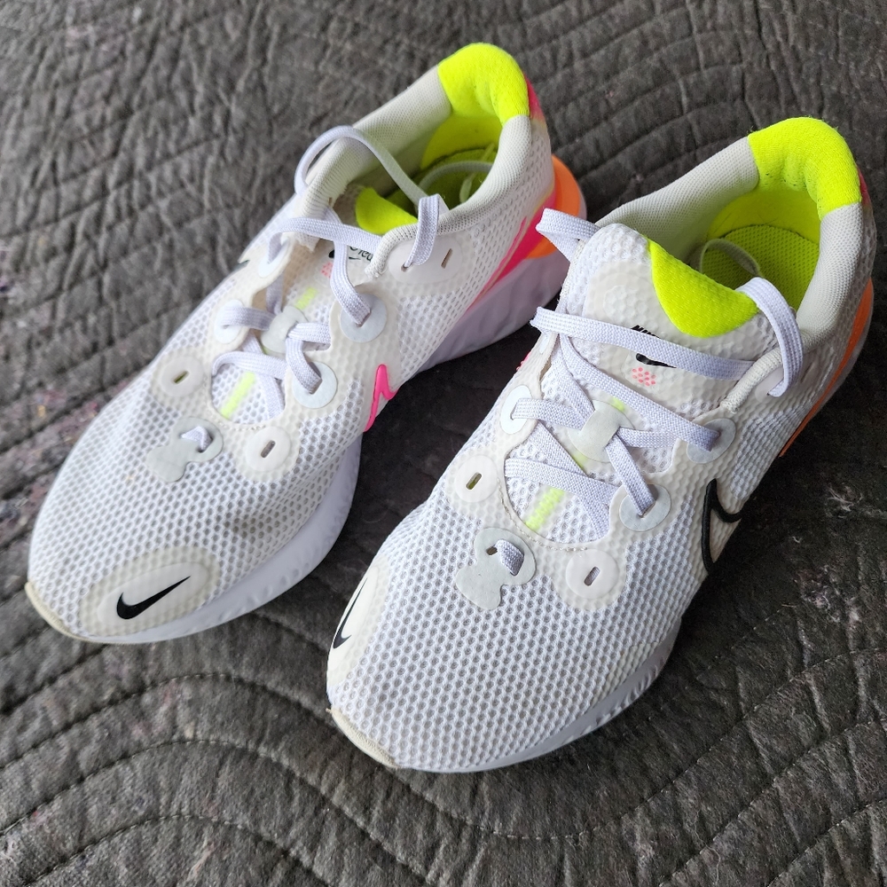 Nike Renew